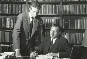 1.- La figura de Don Juan cada vez cobra mayor valor al conocer su entrega y dedicación a España.