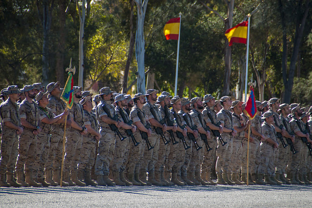 16347402041_a7af15e4f2_z