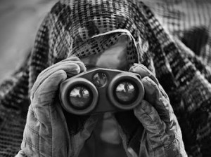 3 ojos sobre el objetivo