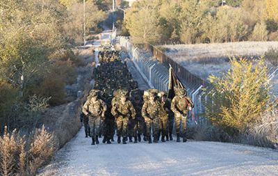 Militares-Tierra-realizando-prueba-unidad_ECDIMA20150223_0021_16
