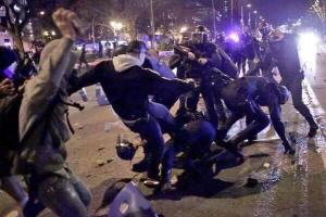 Brutal-agresión-a-policías