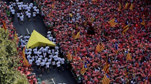 El-ordago-de-Mas-saca-menos-gente-a-la-calle-que-las-dos-diadas-anteriores