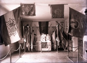 Sala banderas museo carlista recuerdos historicos