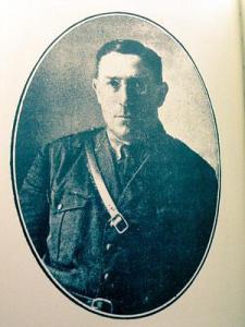 capitan-benitez-300x400