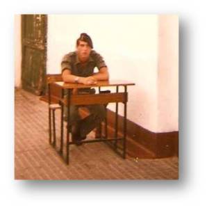 foto-2-soldado-en-clase